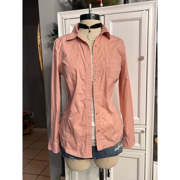 Fitted Pink Button Down Blouse Long Sleeve size MEDIUM Stretchy Preppy - Picture 8 of 8